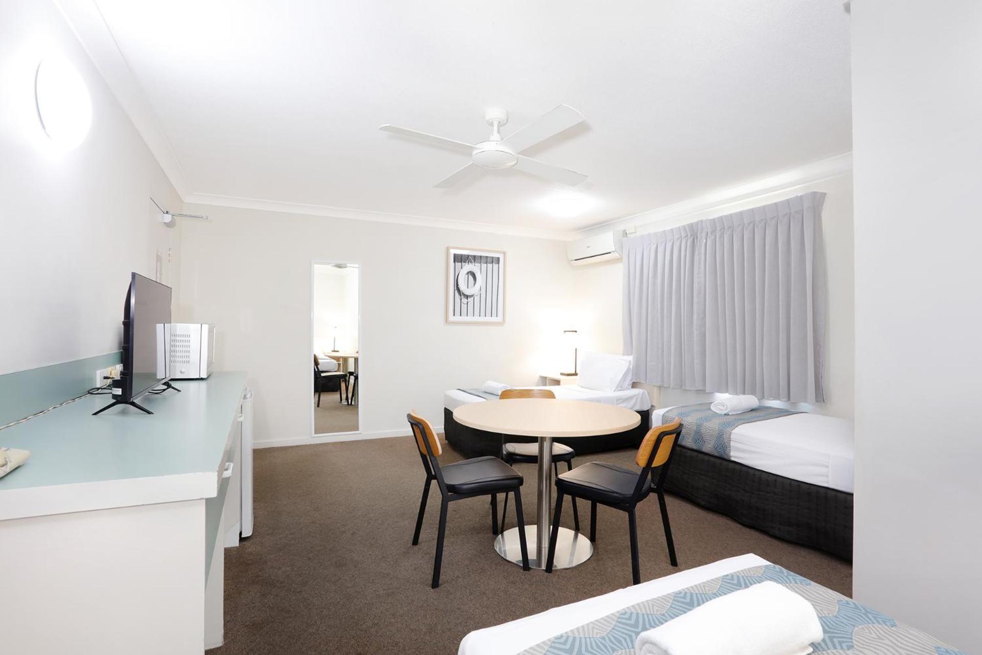 Southport Motel & Apartments Gold Coast Habitación foto